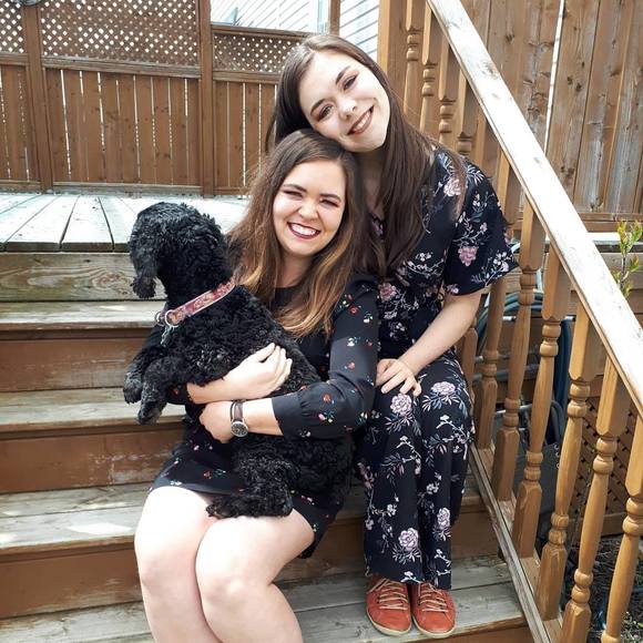 Meet your Posher, Lauren - Picture 1 of 1